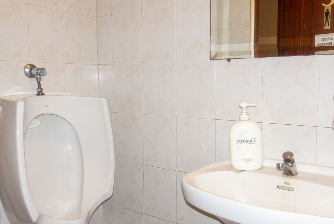 Local Comercial en Venta en Mos