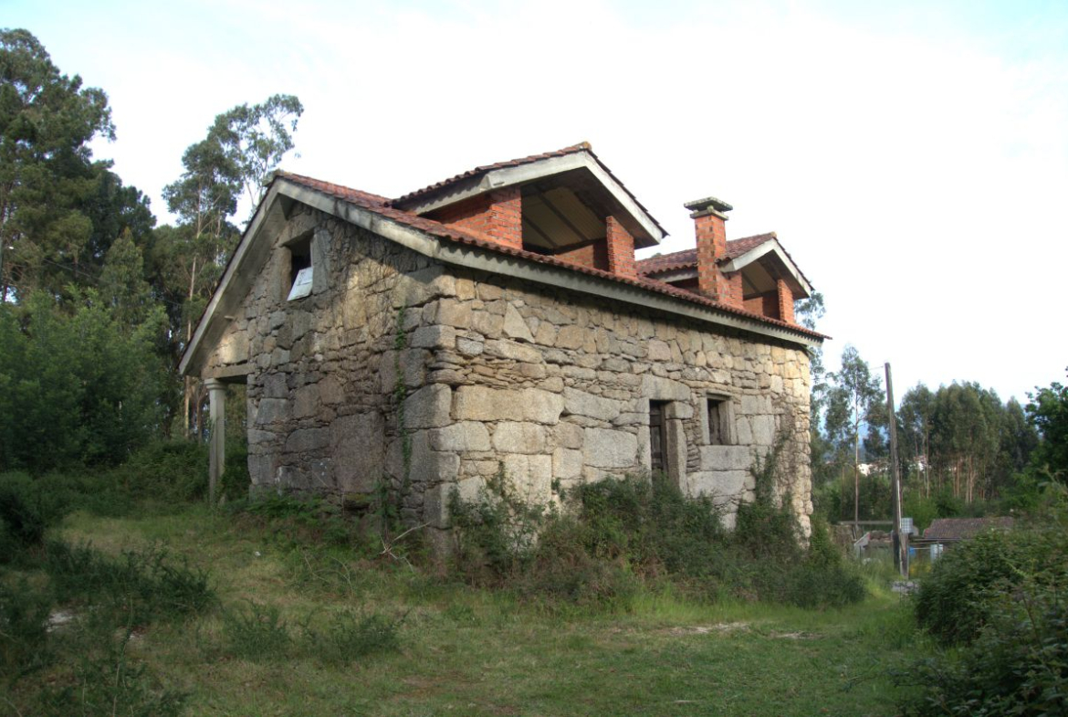 Casa en Venta en Salceda De Caselas