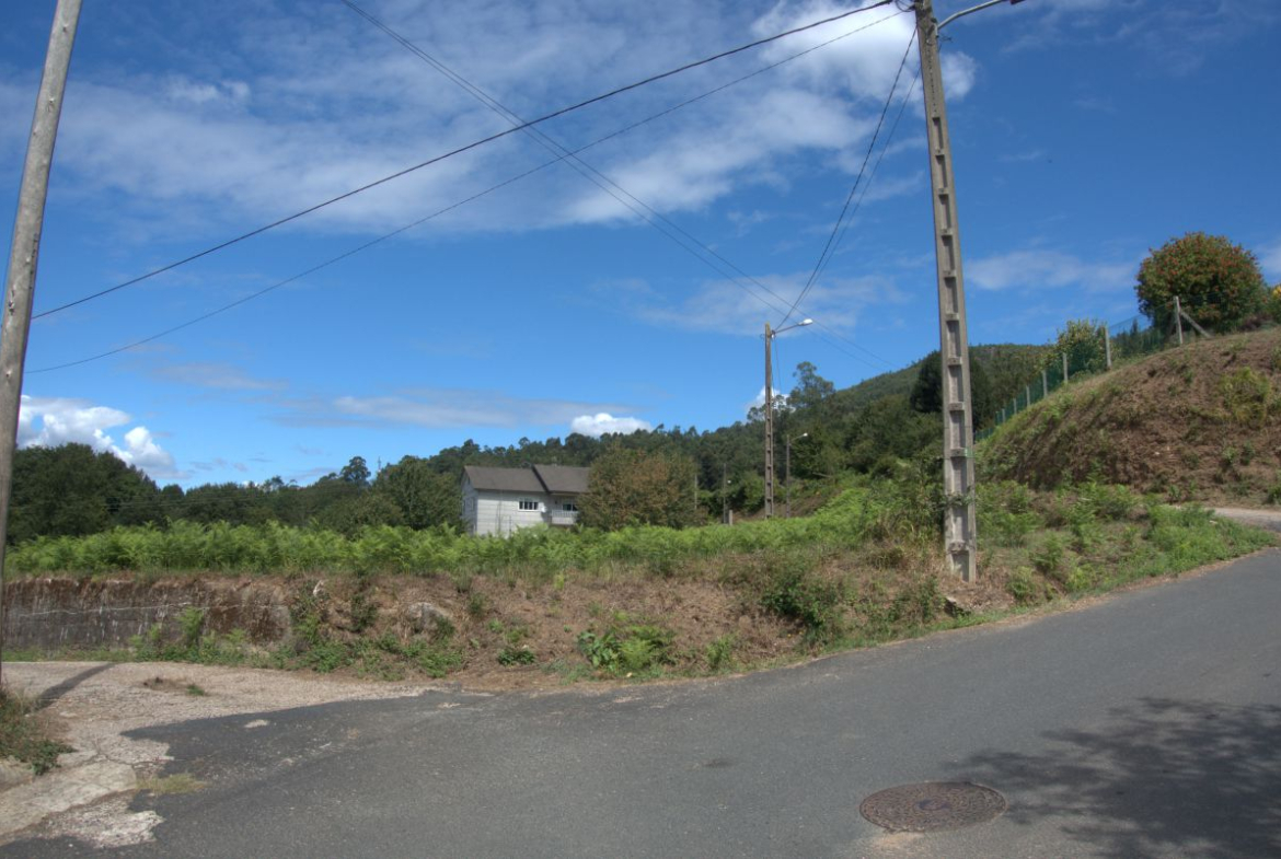 Solar en Venta en Mos