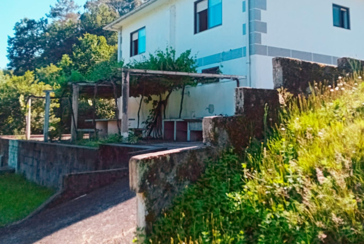 Casa en Venta en Covelo (O)