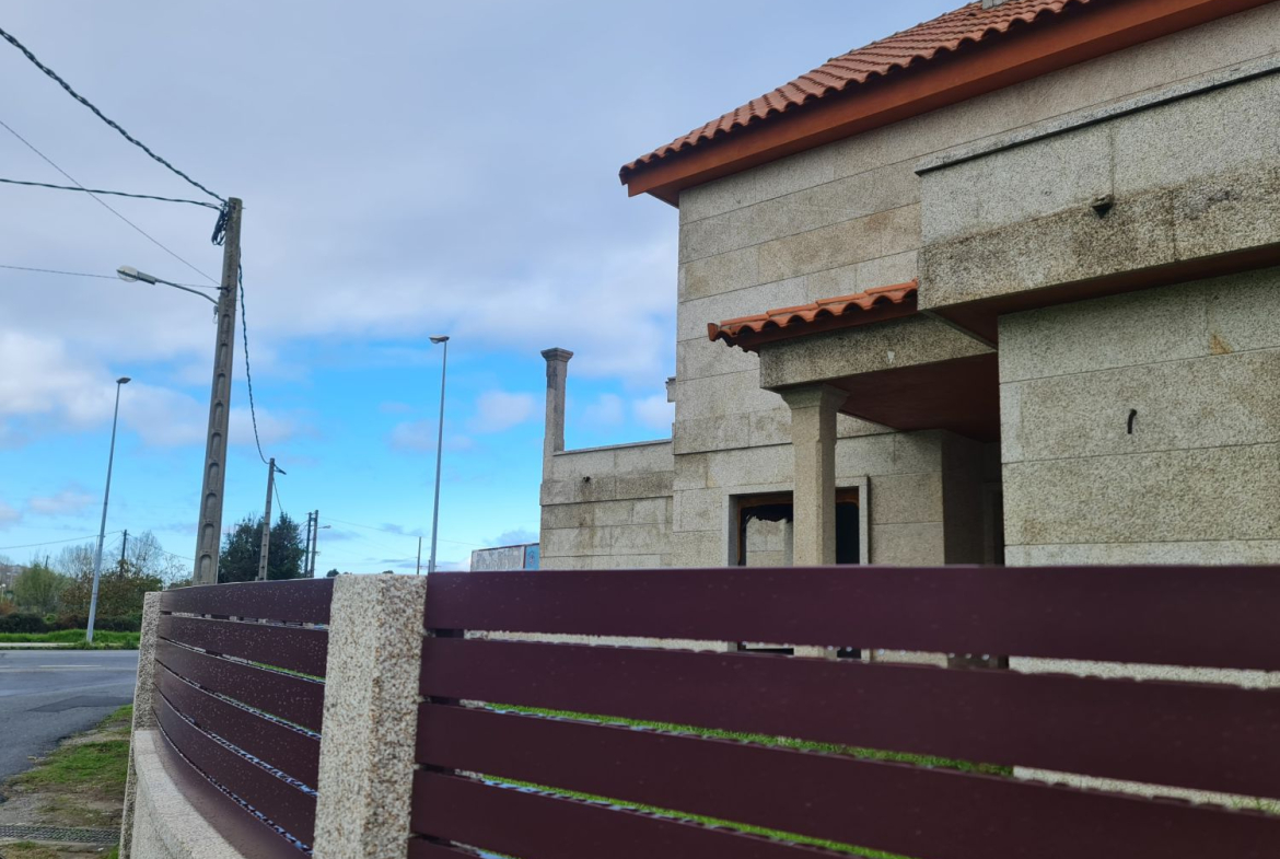 Chalet en Venta en Baiona