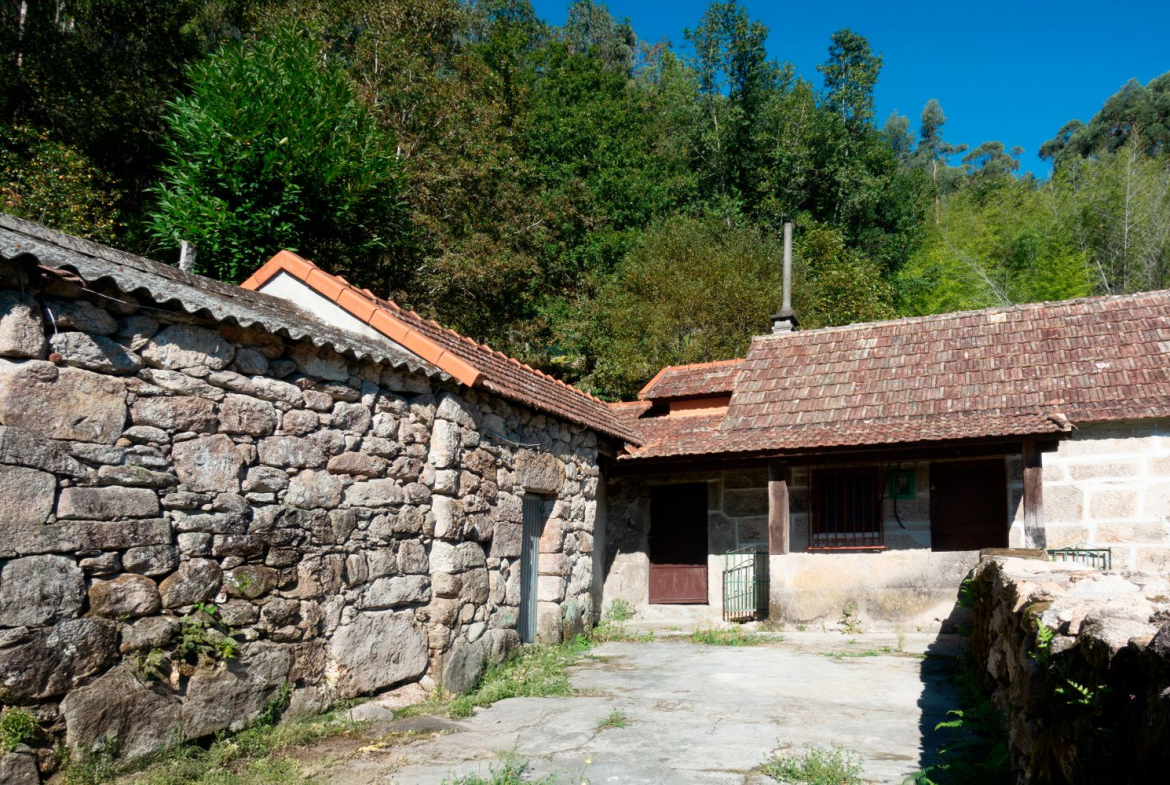 Casa en Venta en Covelo (O)