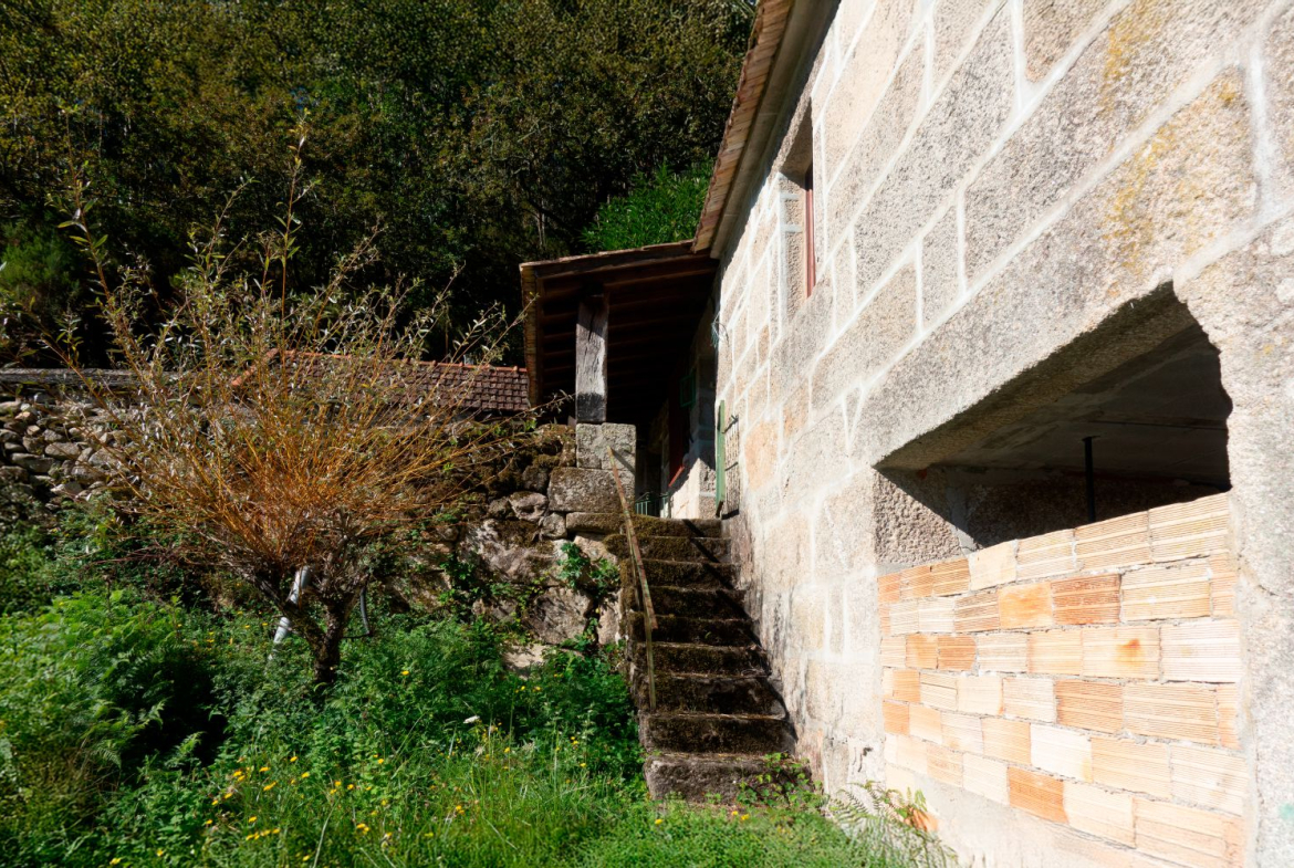 Casa en Venta en Covelo (O)