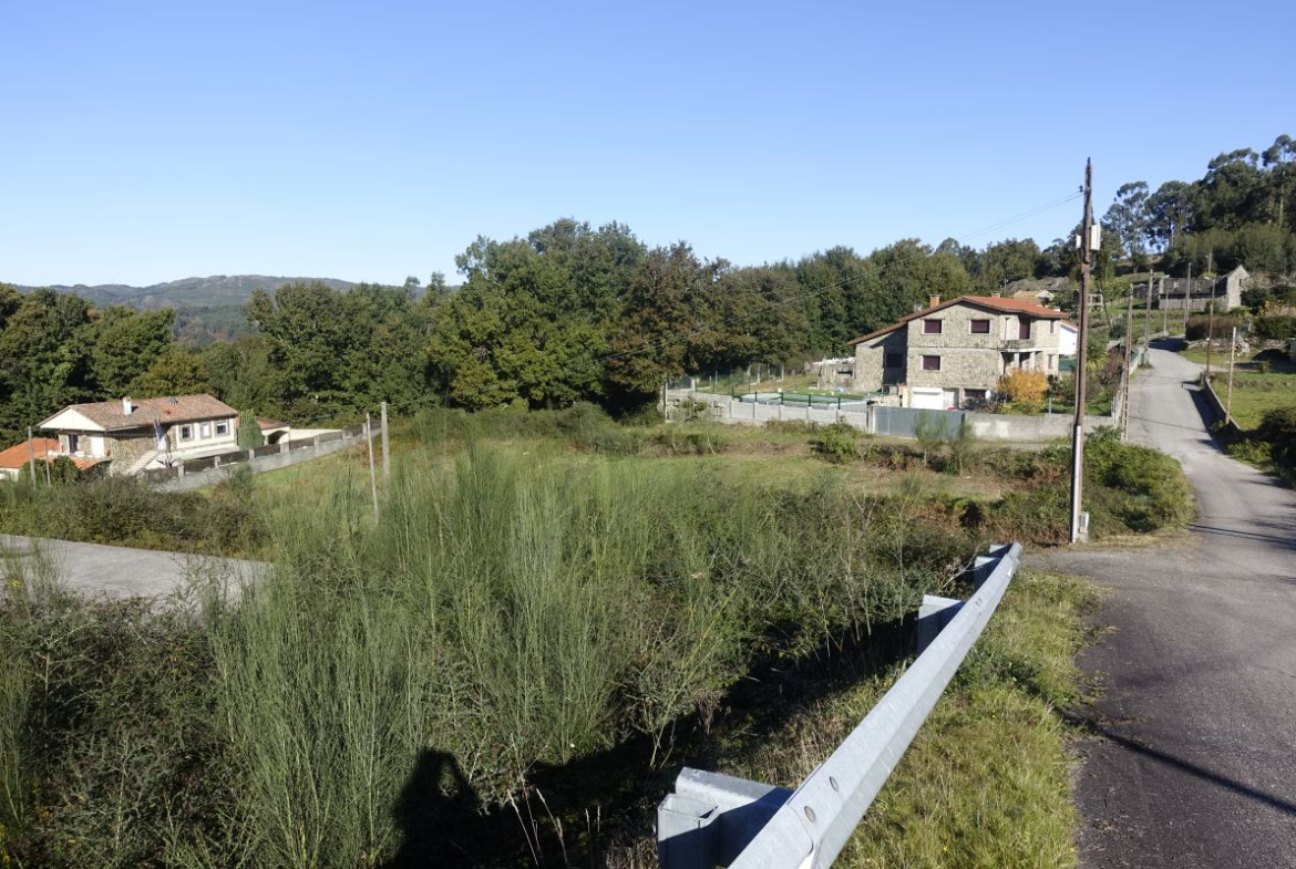 Solar en Venta en Fornelos