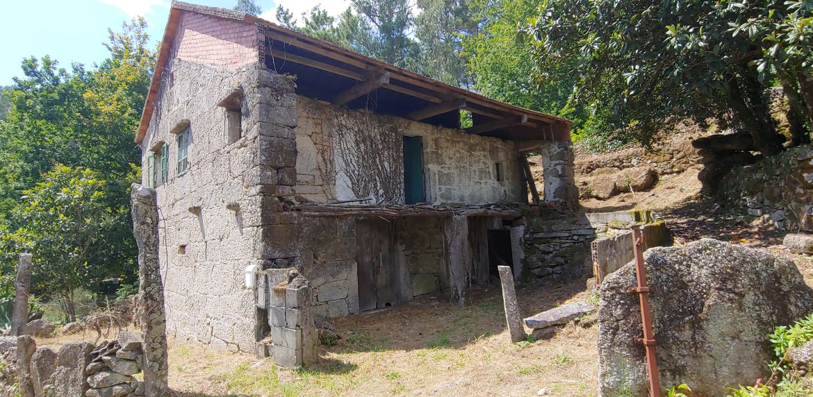 Casa en Venta en Salceda De Caselas