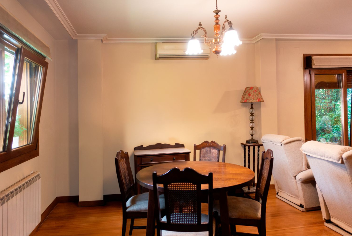 Chalet en Venta en Salceda De Caselas