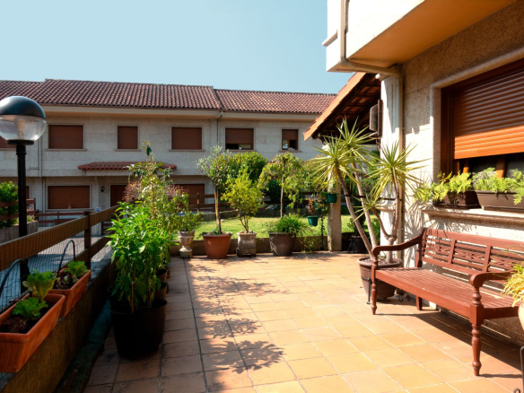 Chalet en Venta en Salceda De Caselas