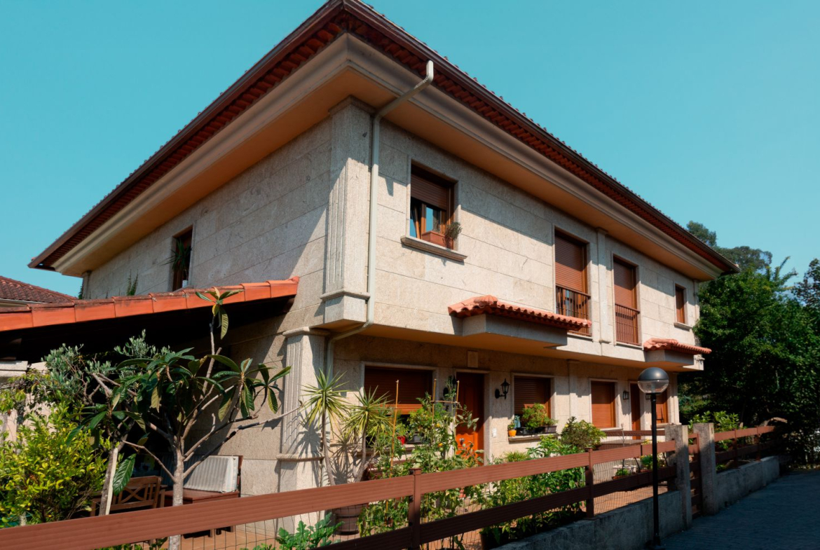 Chalet en Venta en Salceda De Caselas