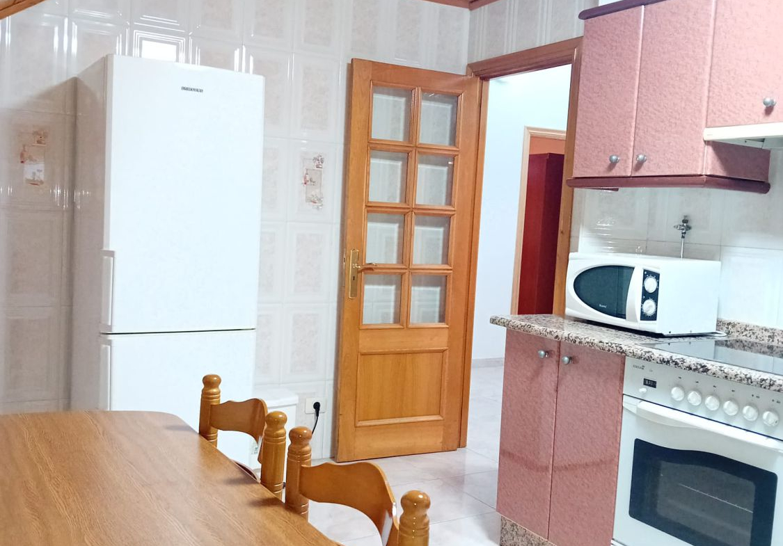 Casa en Alquiler en Mezquita (A)