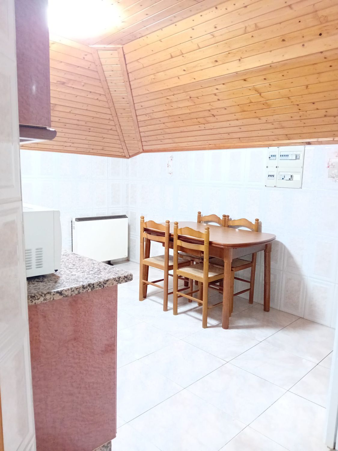 Casa en Alquiler en Mezquita (A)
