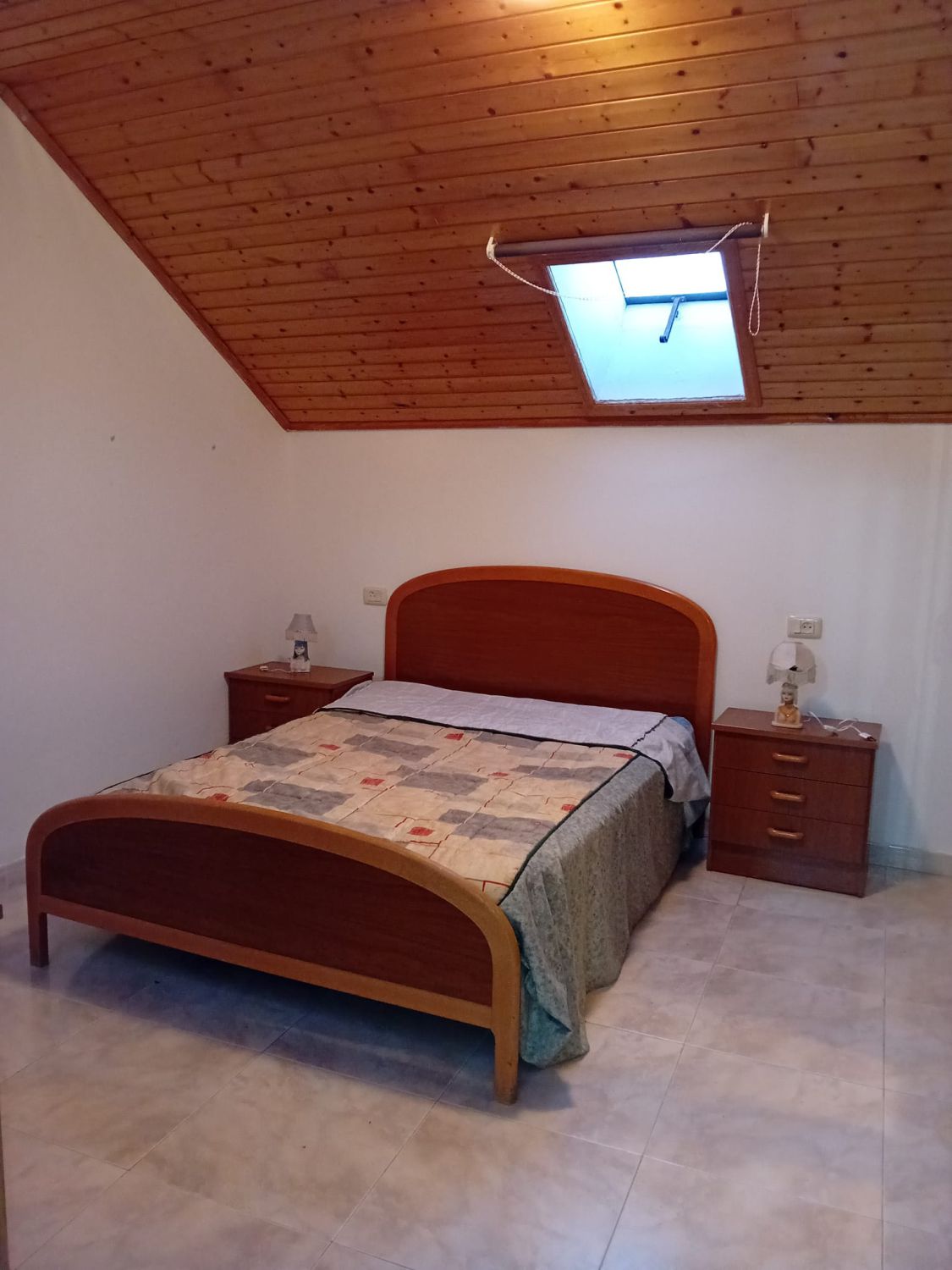 Casa en Alquiler en Mezquita (A)