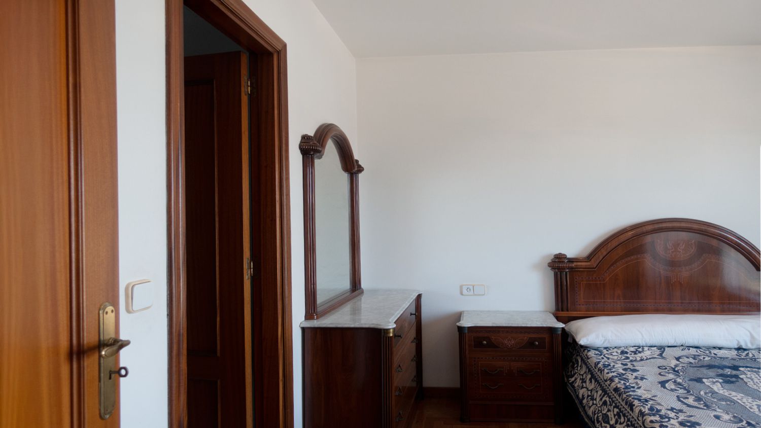 57641439_15 Piso en Venta en Ponteareas