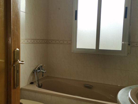 Casa en Alquiler en Mezquita (A)