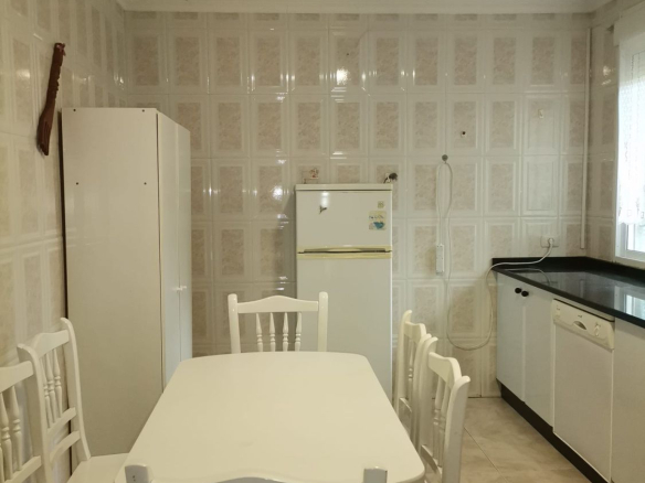 Casa en Alquiler en Mezquita (A)