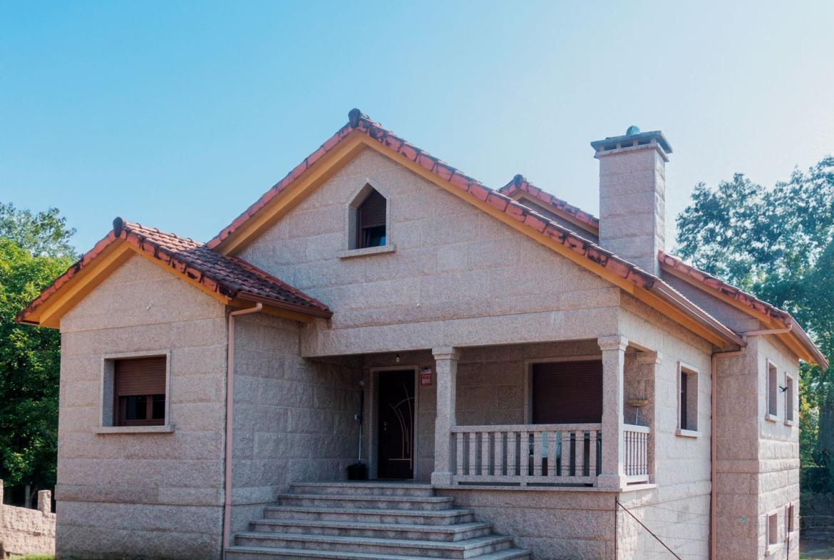 Chalet en Venta en Ponteareas