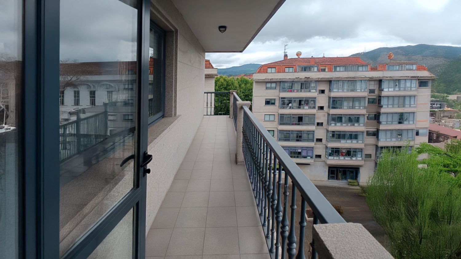 Piso en Alquiler en Ponteareas
