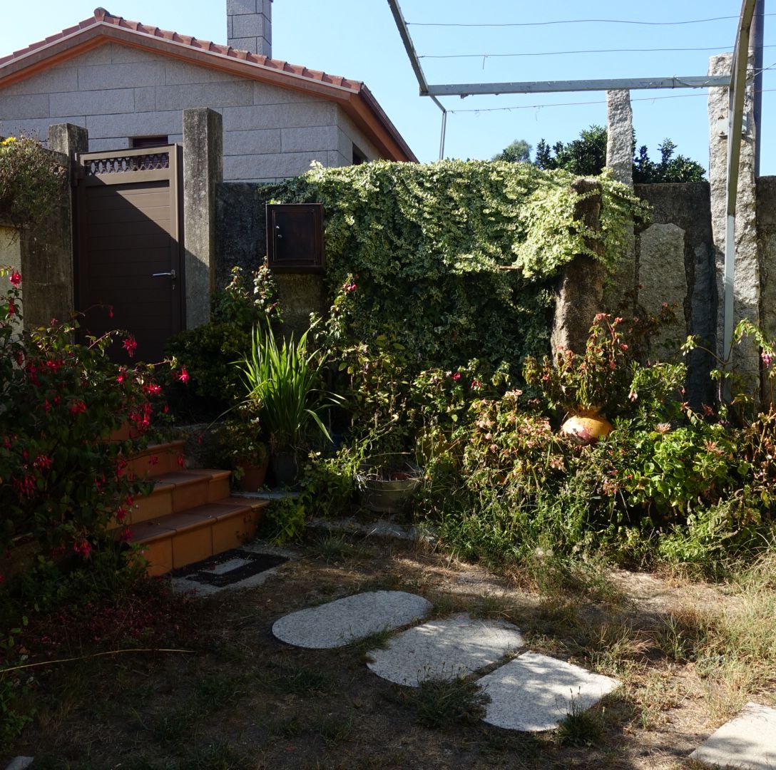 57641447_43 Casa en Venta en Ponteareas