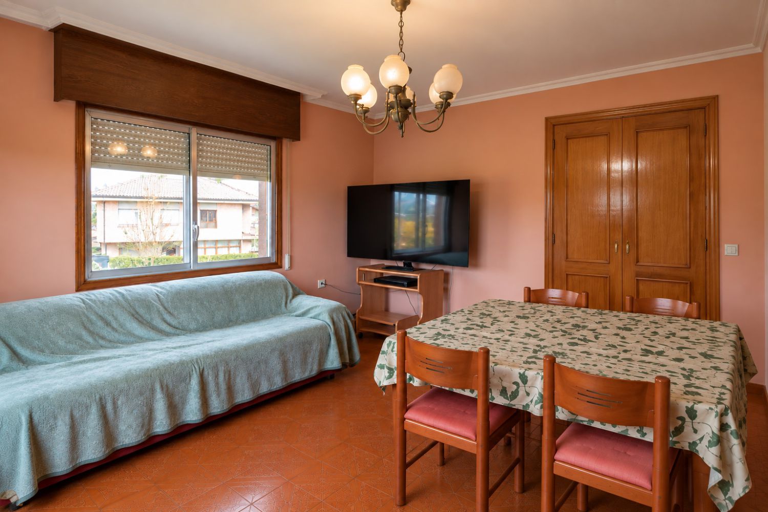 Casa en Venta en Covelo (O)