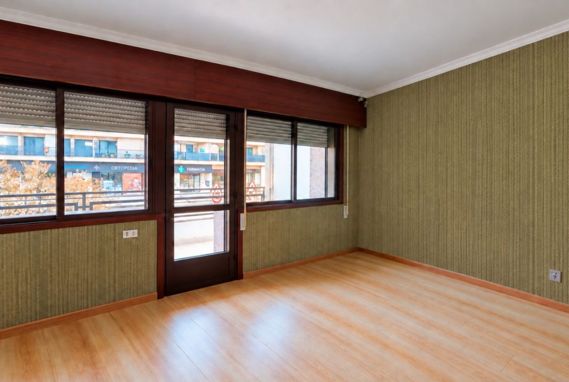 Piso en Venta en Salceda De Caselas