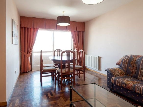 Piso en Venta en Ponteareas