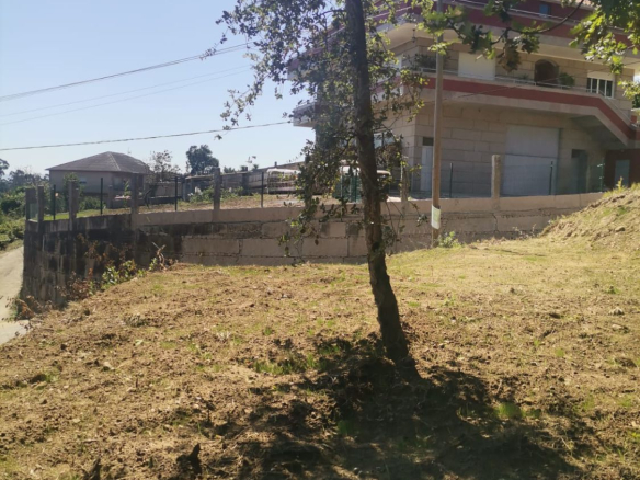 Solar en Venta en Mos