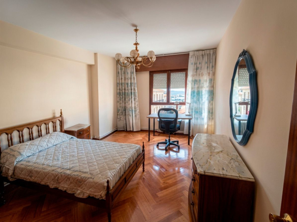 Piso en Alquiler en Pontevedra