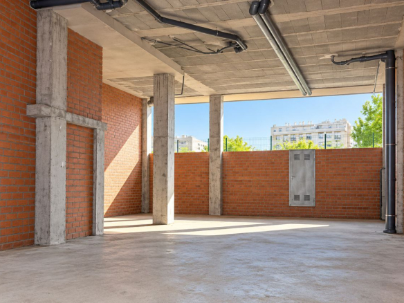 Local Comercial en Venta en Salvaterra De Miño