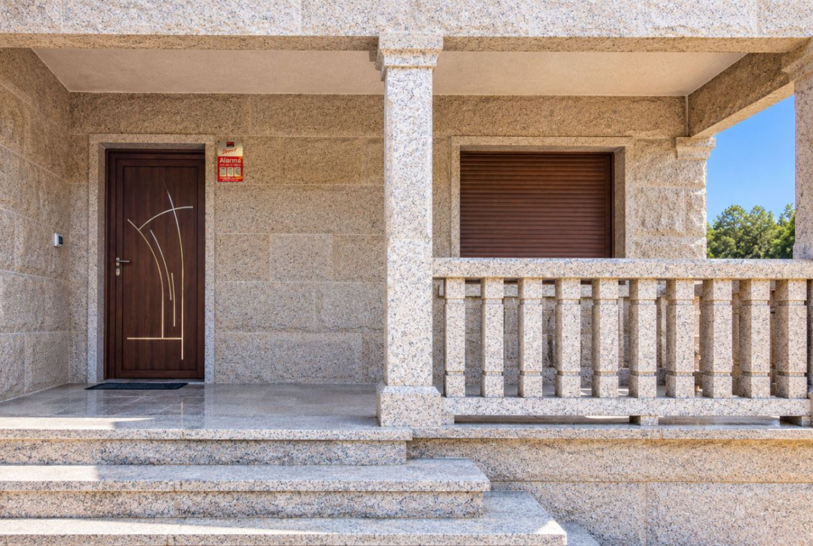 Chalet en Venta en Ponteareas