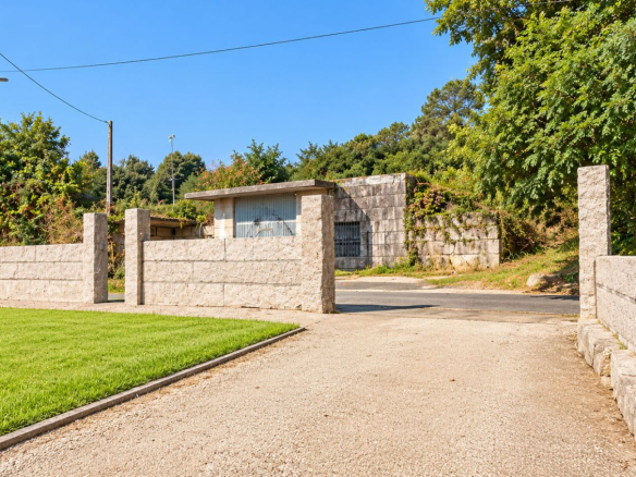 Chalet en Venta en Ponteareas